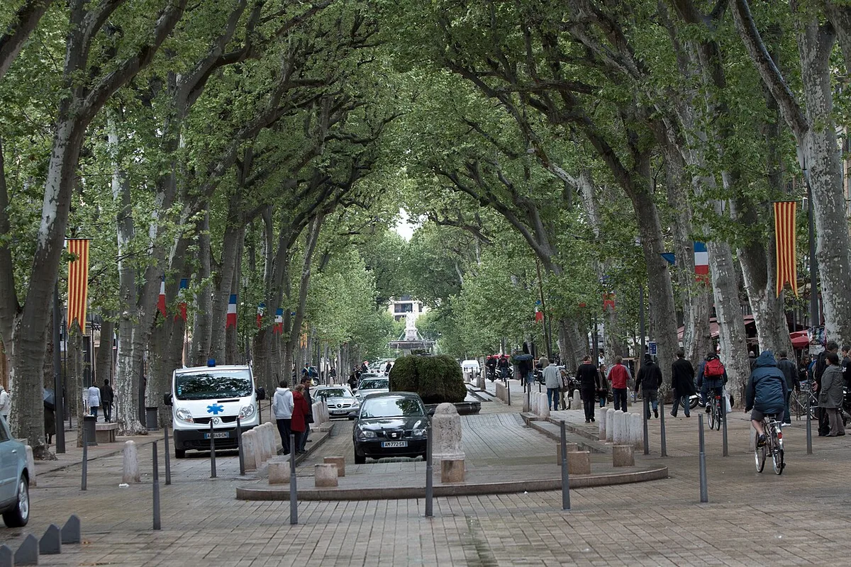 Cours Mirabeau à Aix-en-Provence