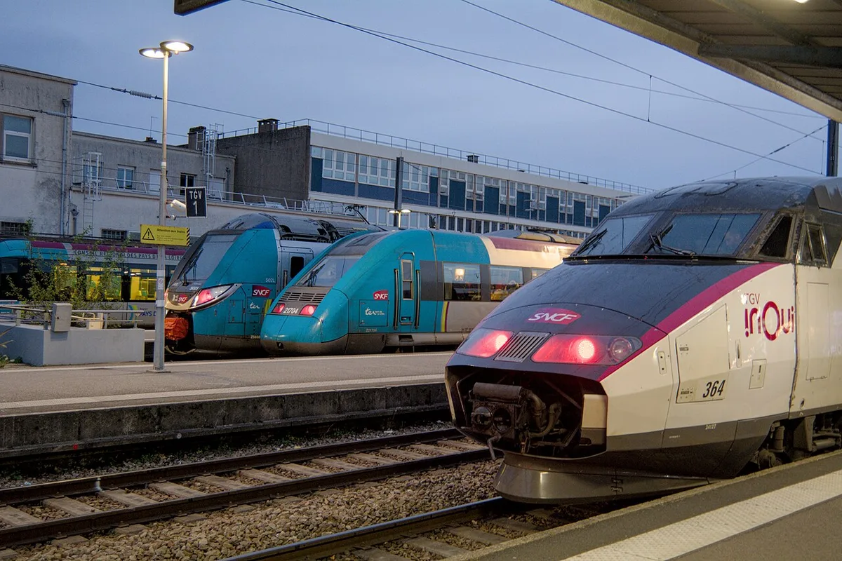 Train TGV en gare